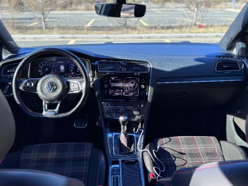 甘南18年大众高尔夫6