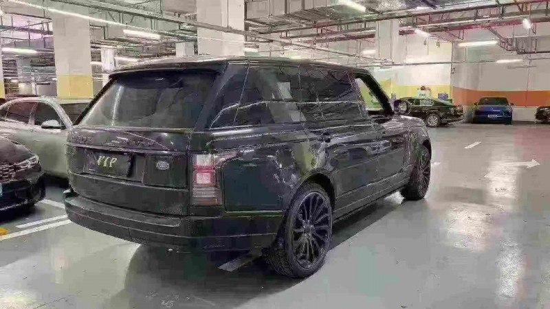 重庆16年路虎揽胜行政8