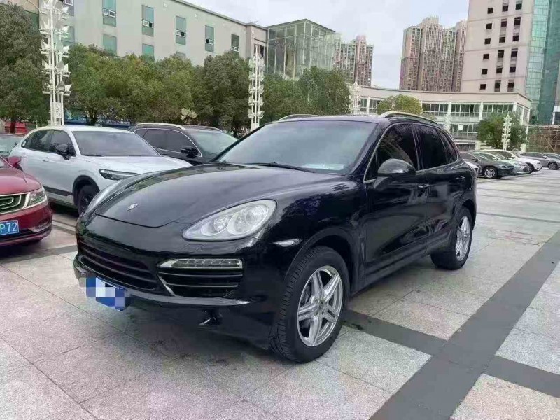 徐州14年保时捷卡宴3