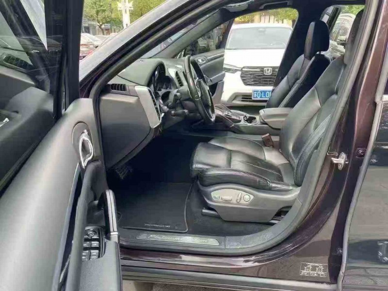 徐州14年保时捷卡宴5