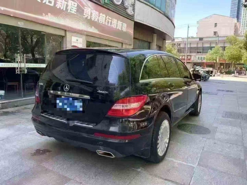 常州13年奔驰R8