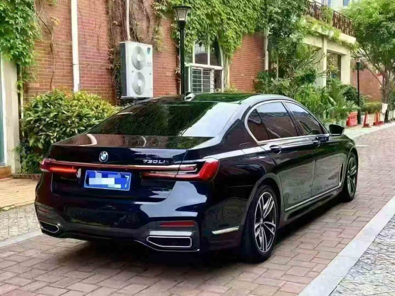 厦门20年宝马7系3