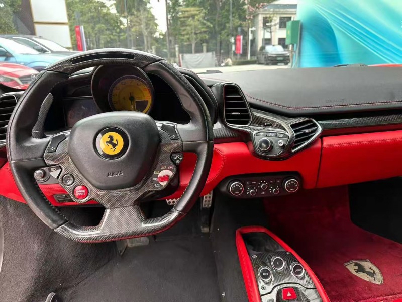 深圳11年法拉利4585