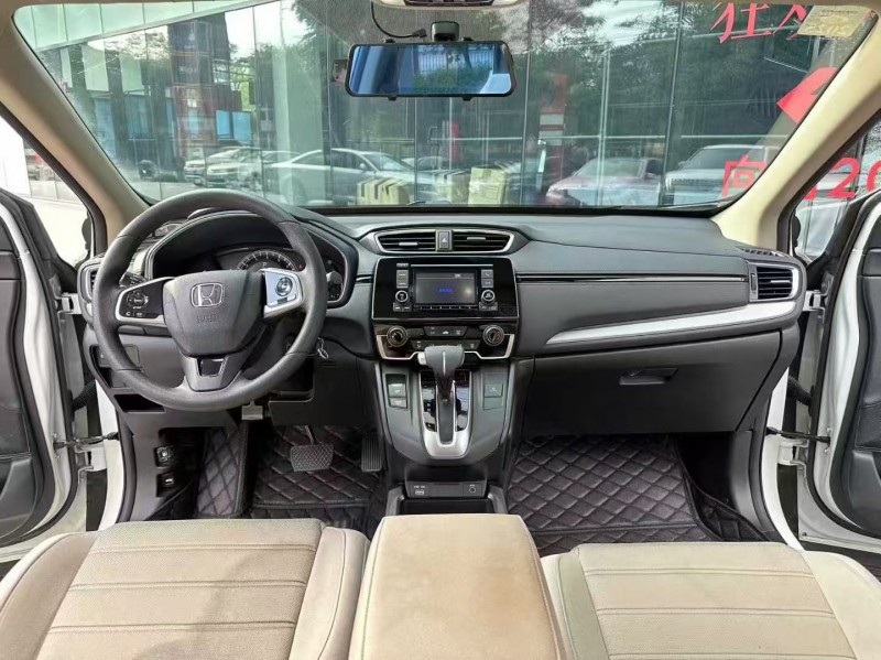深圳21年本田CRV4
