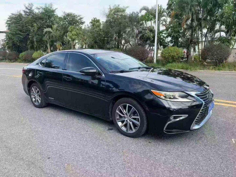 深圳16年雷克萨斯ES3