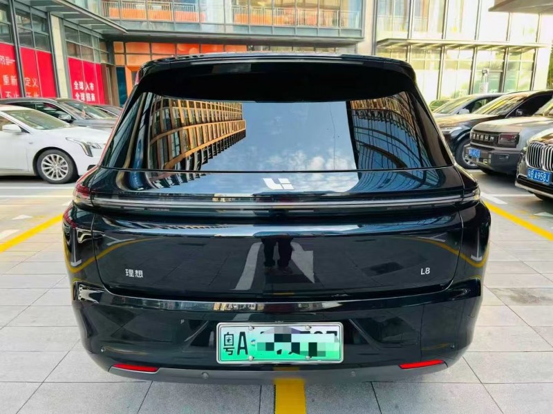 深圳23年理想L89