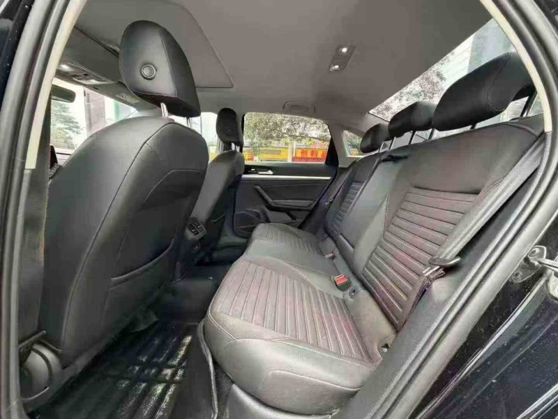 湛江23年大众朗逸6