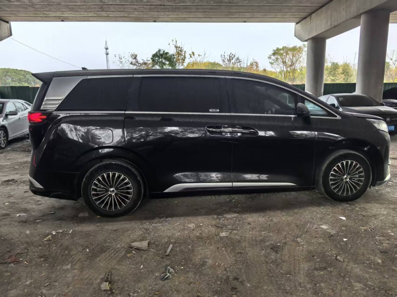 苏州24年腾势D92