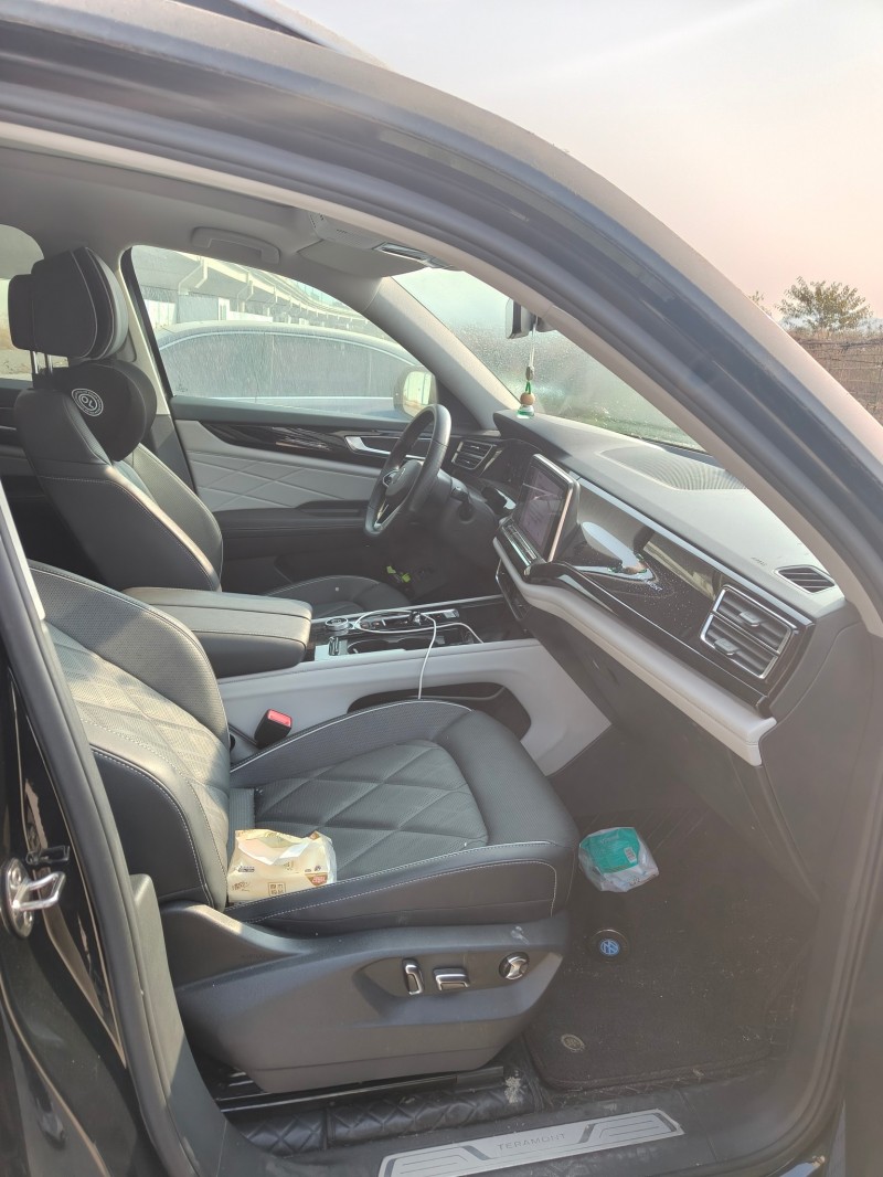 苏州24年大众途昂8