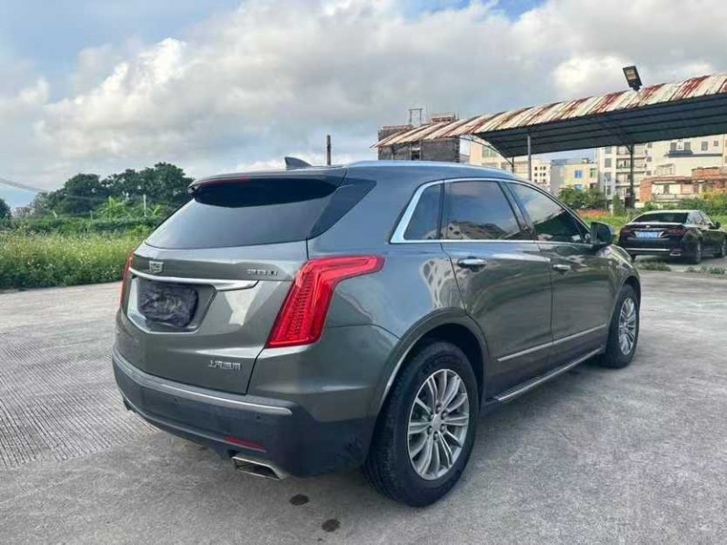 东莞19年凯迪拉克XT58