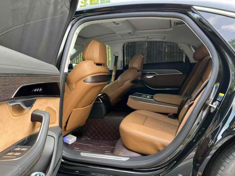 深圳21年奥迪A8L6