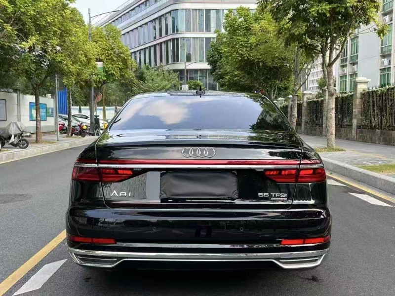 深圳21年奥迪A8L9