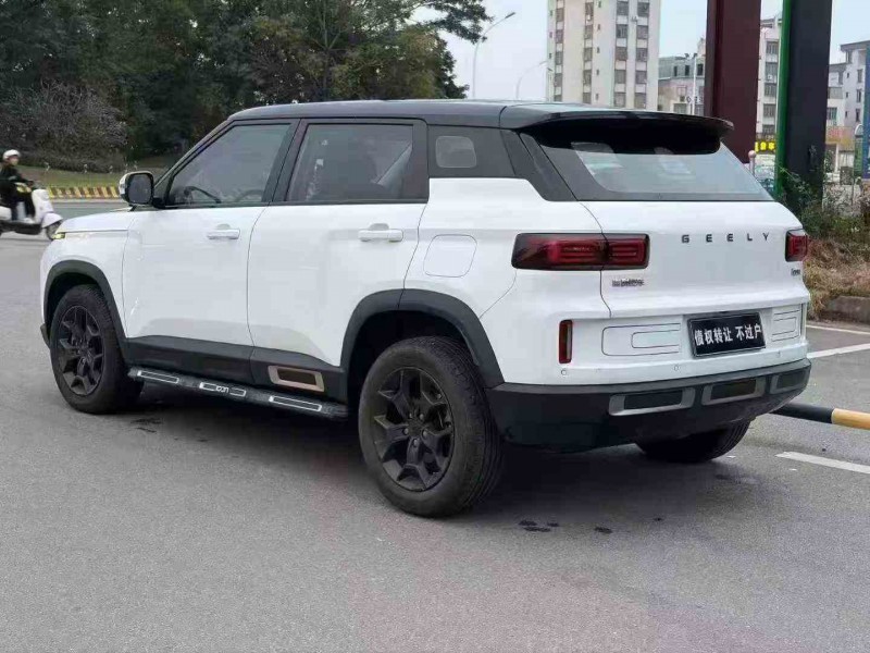 珠海21年吉利icon8