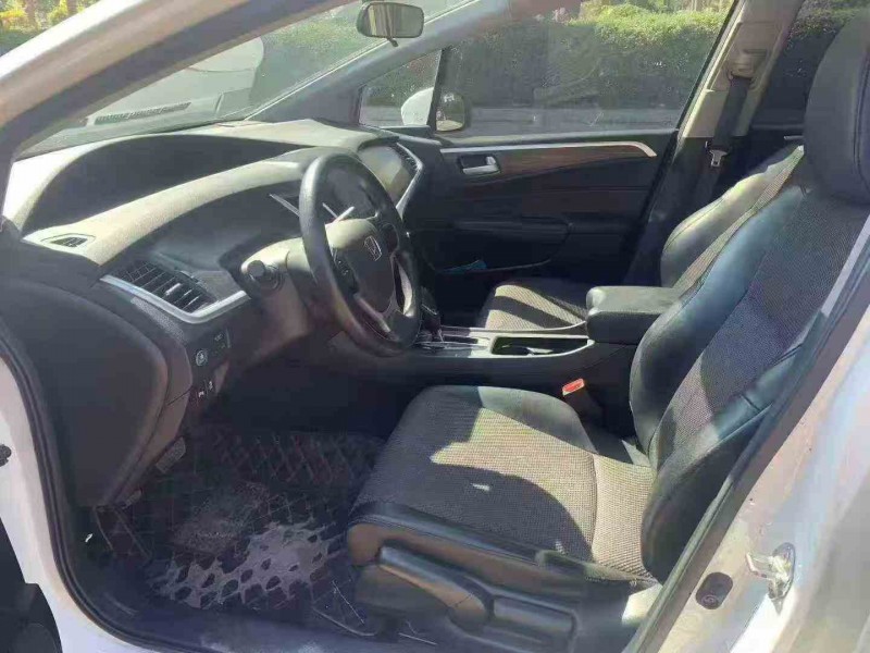 深圳19年本田杰德5