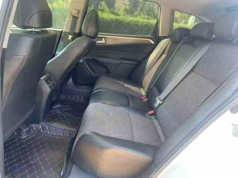 深圳19年本田杰德6