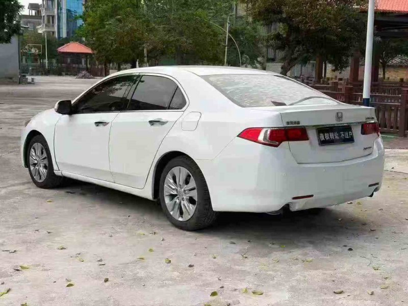 湛江14年本田思铂睿8