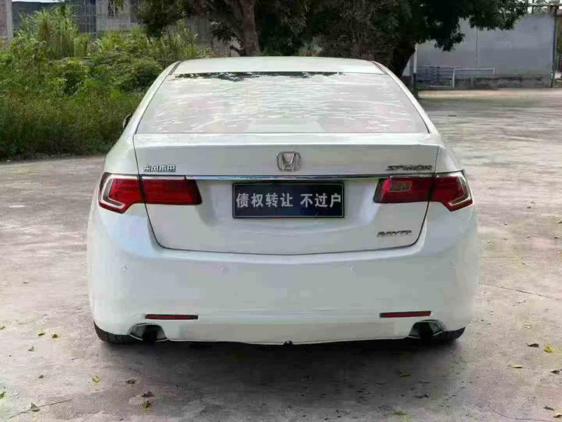 湛江14年本田思铂睿9