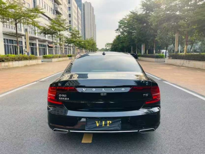 广州18年沃尔沃S908