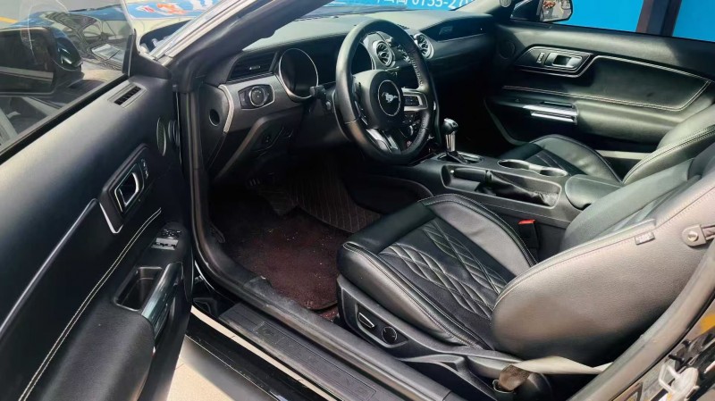 深圳20年福特野马4