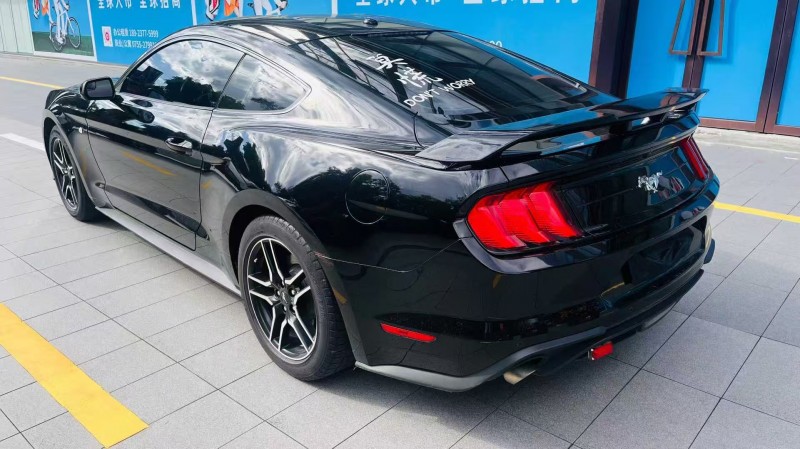 深圳20年福特野马8