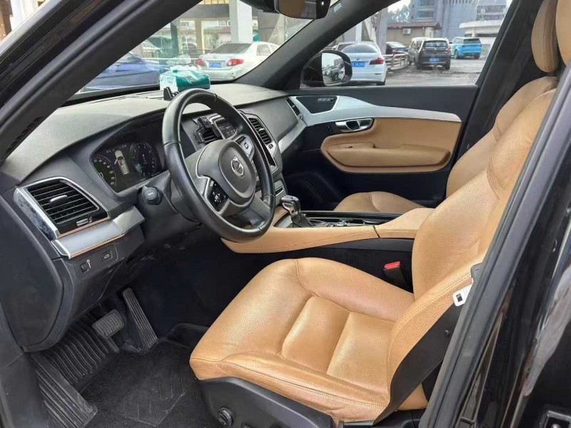 东莞17年沃尔沃XC909