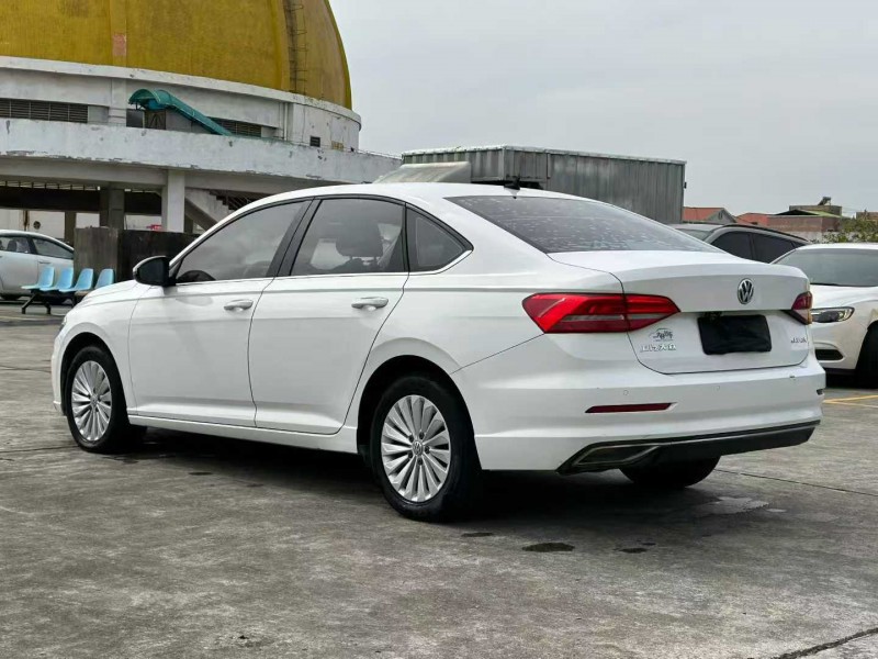 东莞19年大众朗逸3