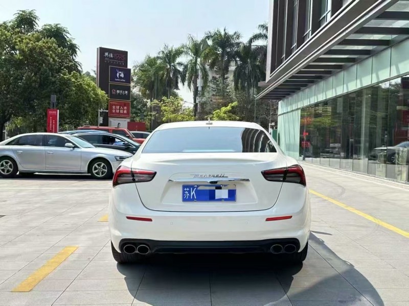 深圳21年玛莎拉蒂Ghibli9