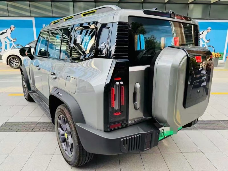 深圳25年奇瑞捷途8