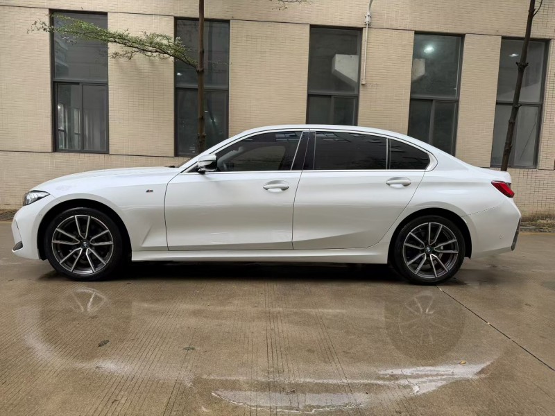 广州23年宝马3系4