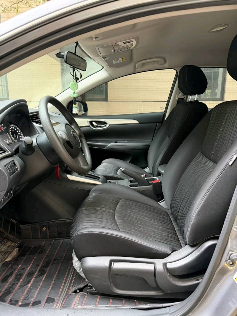 东莞24年日产轩逸6