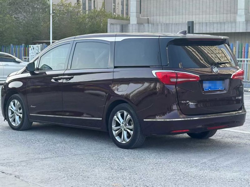 郑州17年别克GL82