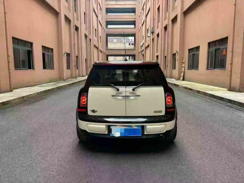 重庆12年宝马迷你8