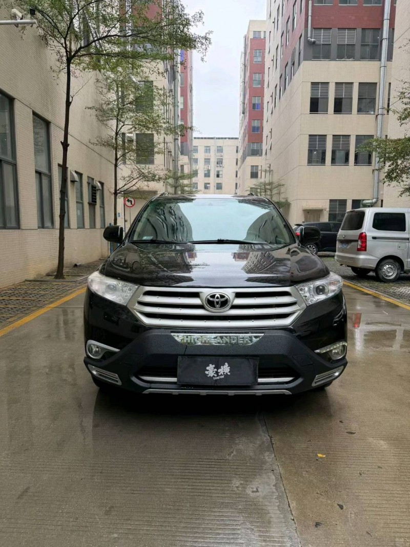 东莞13年丰田汉兰达1