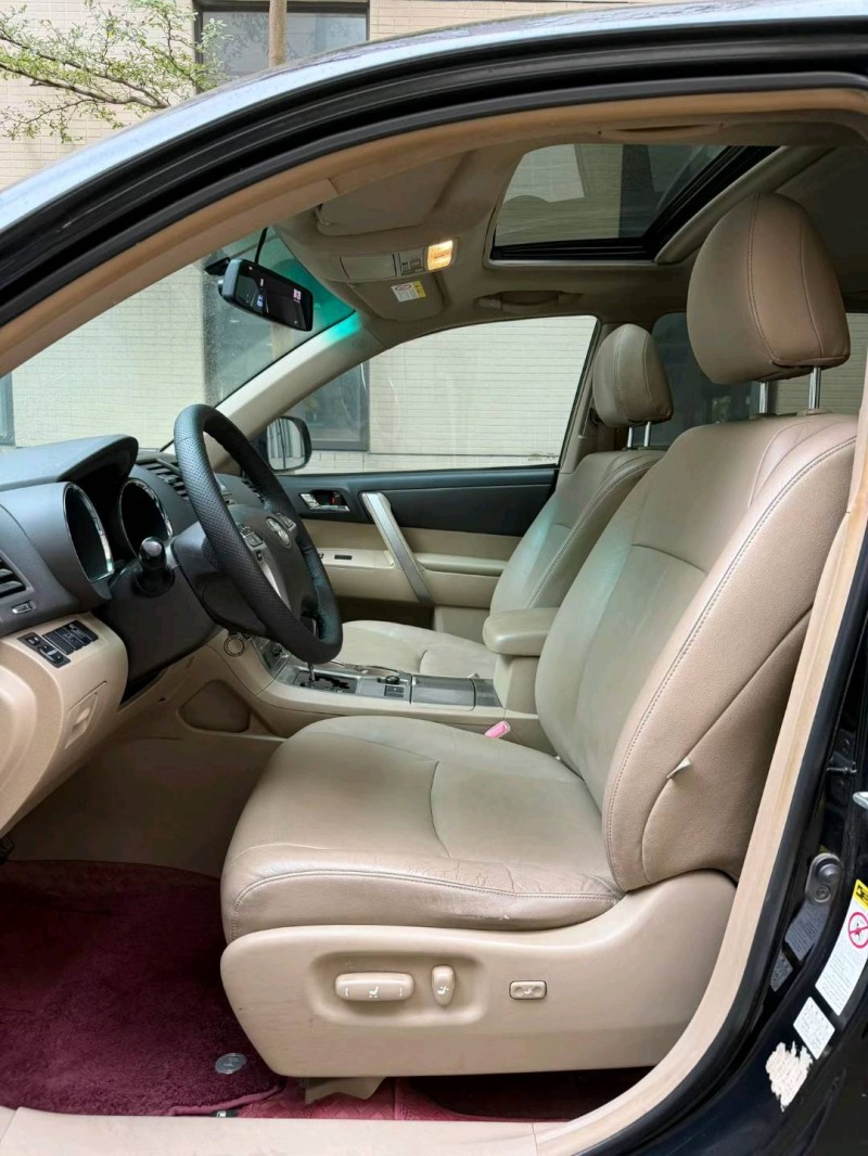 东莞13年丰田汉兰达6