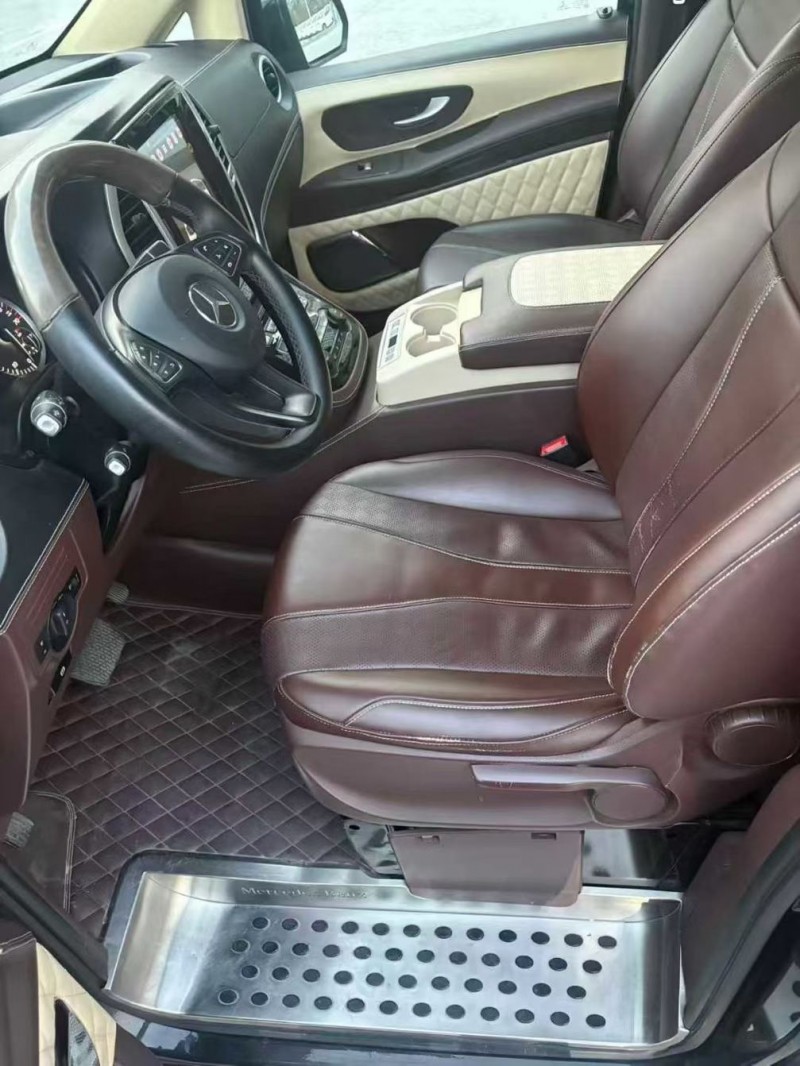 郑州19年奔驰威霆6