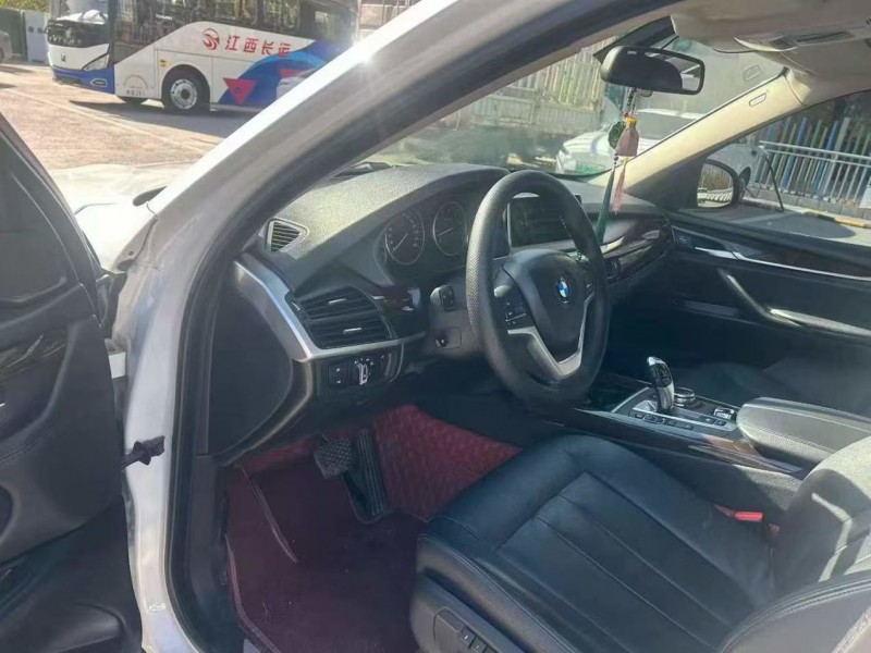 郑州15年宝马X58