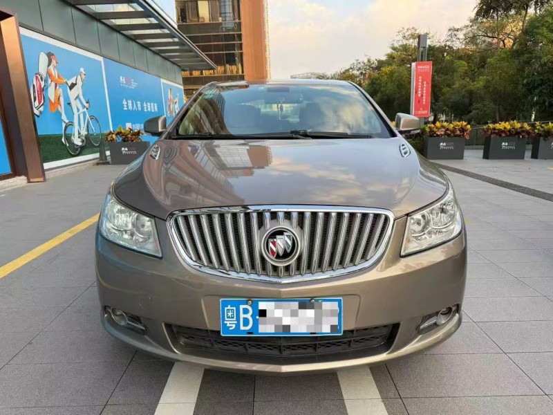 深圳13年别克君越1