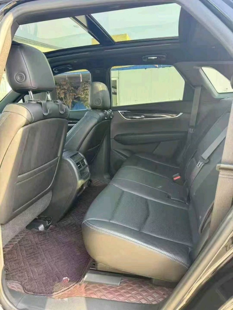 淄博20年凯迪拉克XT56