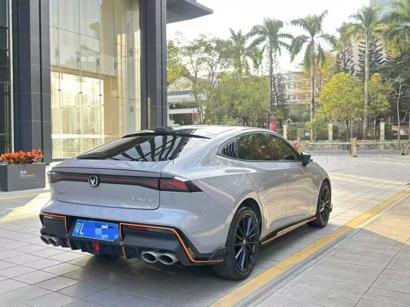 深圳23年长安汽车UNI8