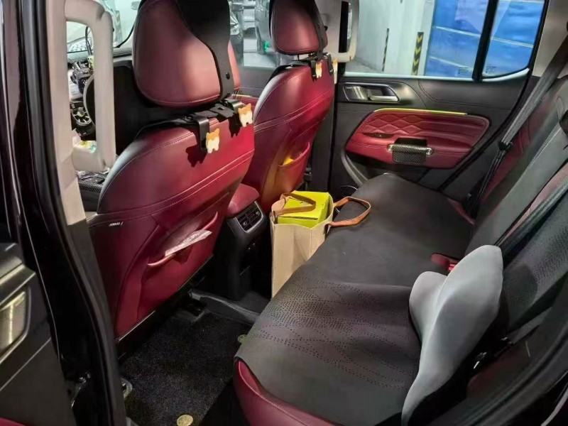 西安25年长城汽车坦克8