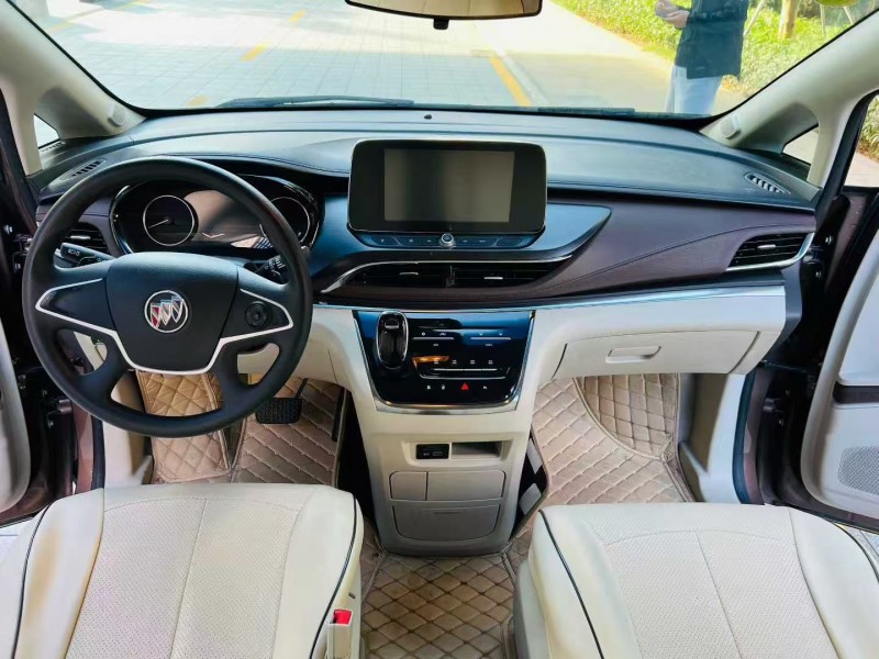 深圳21年别克GL84