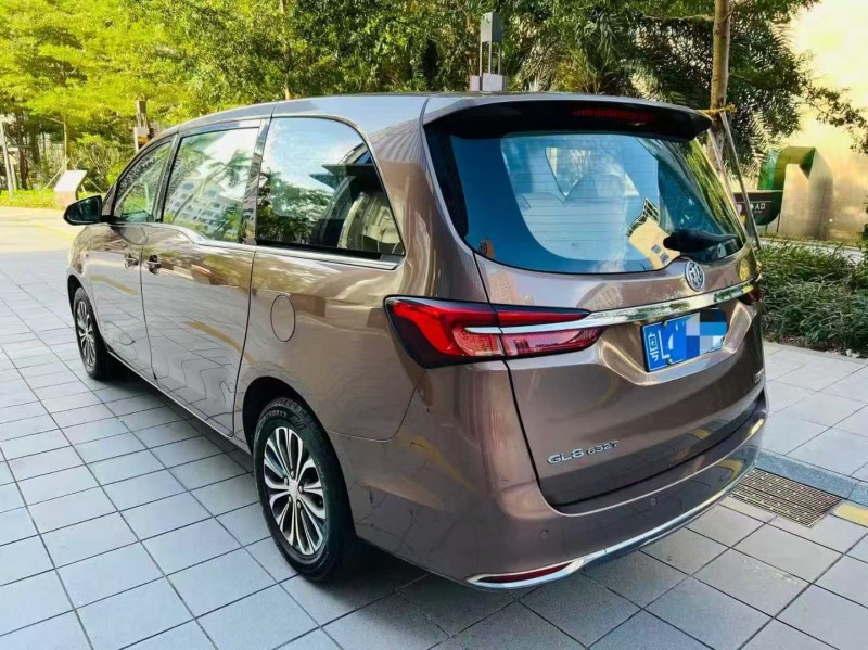 深圳21年别克GL87