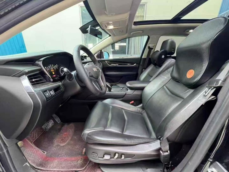 潍坊19年凯迪拉克XT54