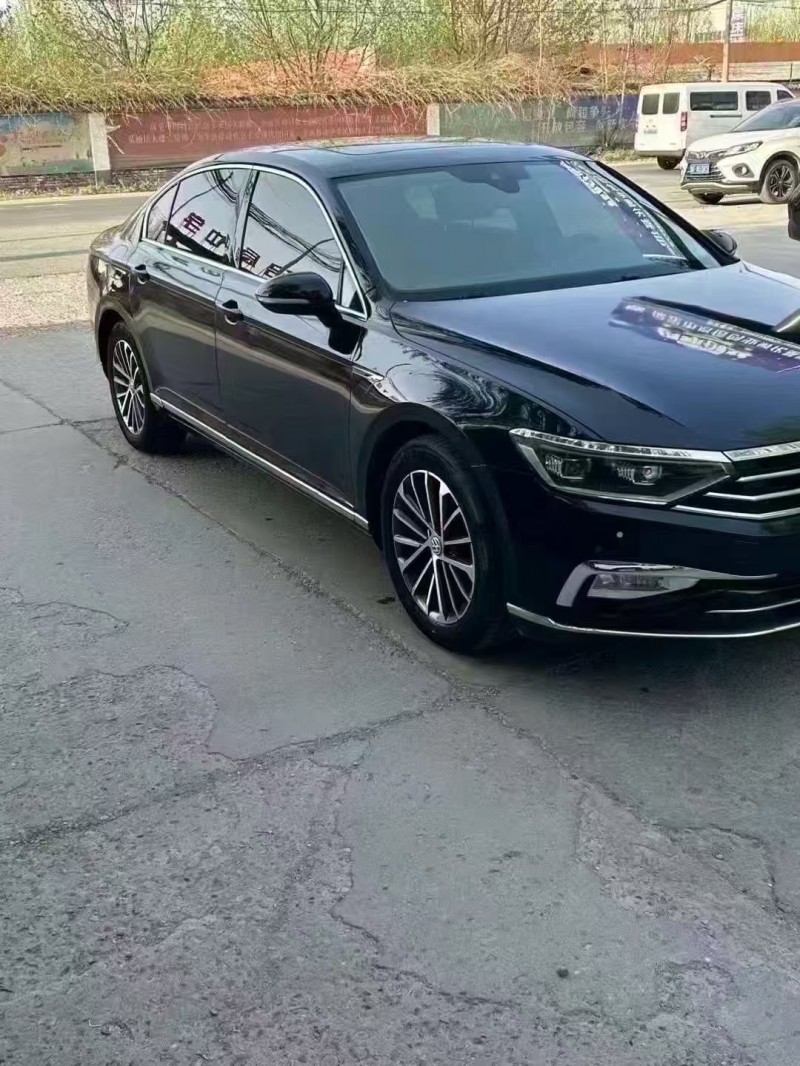 保定19年大众辉昂1