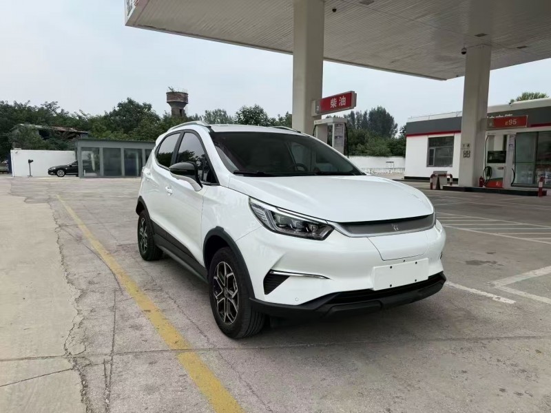 保定23年比亚迪元2