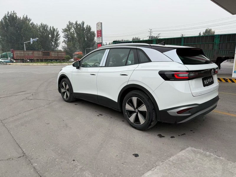 保定25年大众ID8