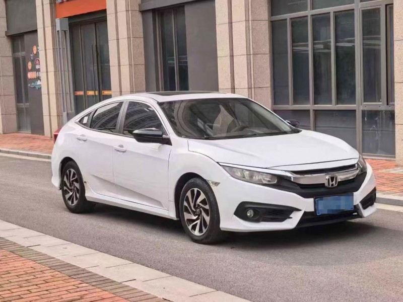 郑州17年本田思域2