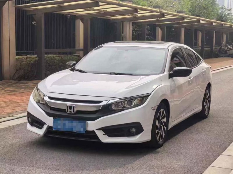 郑州17年本田思域3