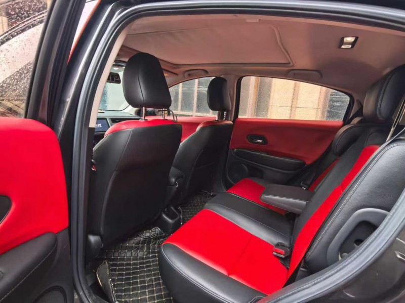 郑州20年本田缤智4