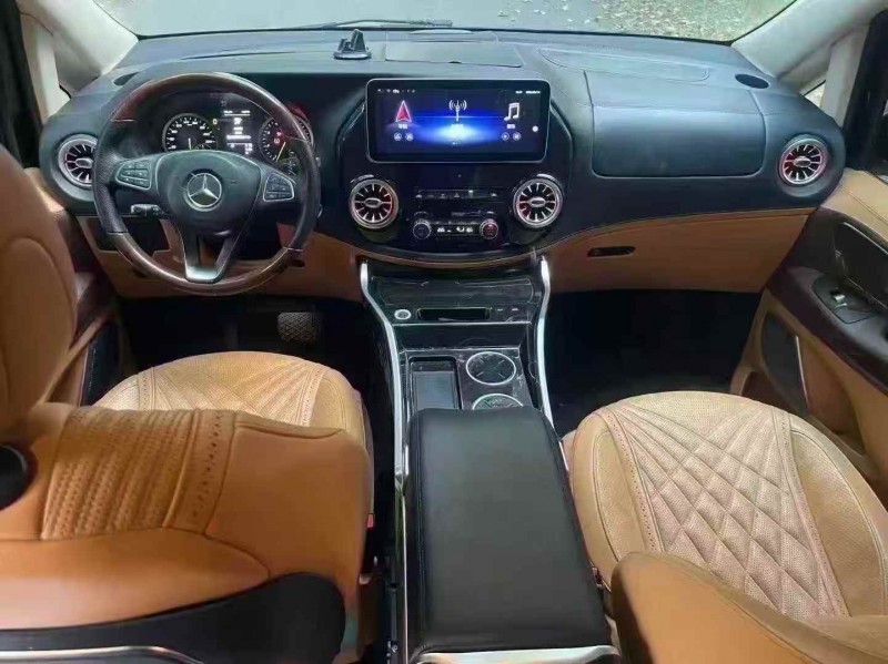 淄博20年奔驰威霆6